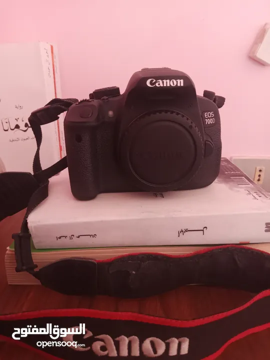 كاميرا Canon EOS-700D بحال الوكالة تماماً للبيع