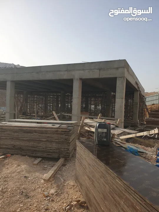 اعمال البناء والمقاولات  اعمال بناء البيوت اهالي عماير وتجاري  استعداد تام للمقاولات