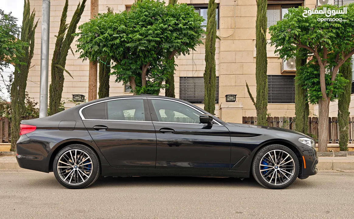 BMW  530e 2019 hybrid   فحص كامل  يقبل البدل
