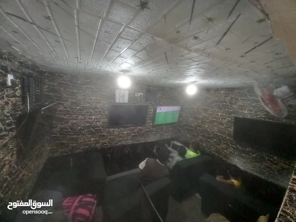 للبيع محل بلاستيشن