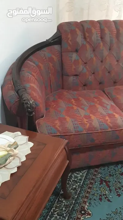 كنبة مزدوجة فخمة بحالة الجديده