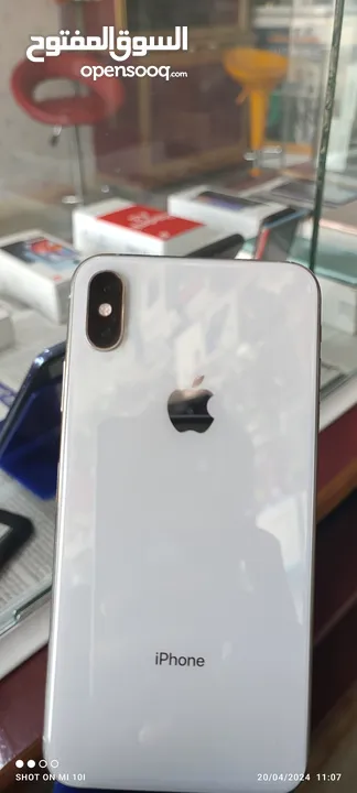 هاتف iphone xs max