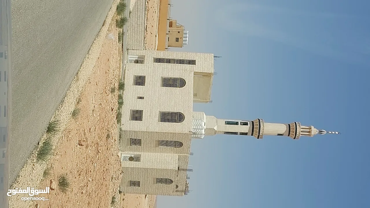 فرصة العمر..للإستثمار في أراضي قرب المدينه الرياضيه والمدينه الجديده
