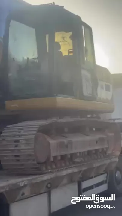 حفار كاتربيلر ، 320DL 2009، سلندر 6