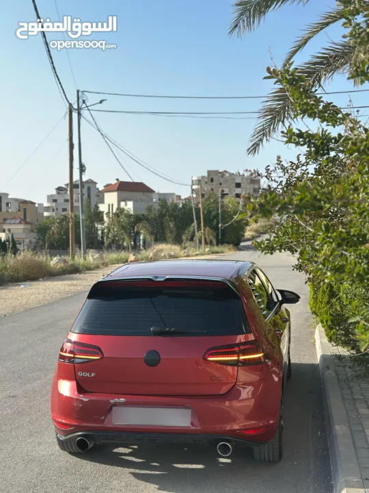 فولكسفاجن جولف Tsi