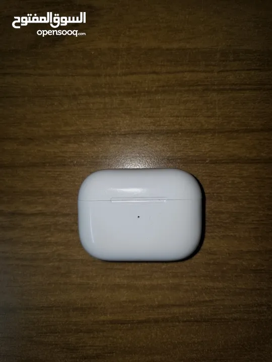 ايربودز  AirPodsPro كوبي ون ما بتفرقها عن لاصلي  بسعر مميز