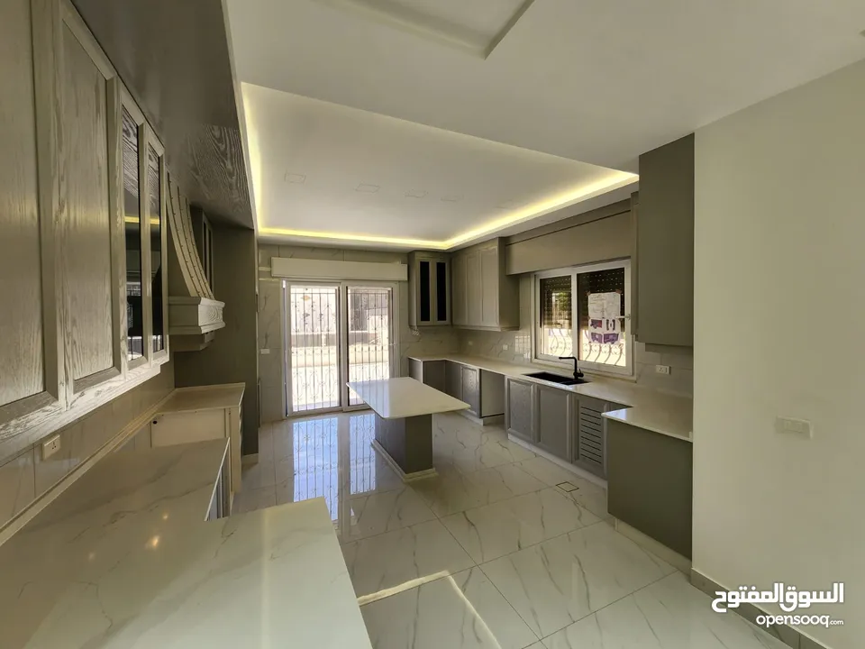 شقة فارغة للبيع في خلدا - ref: 14593