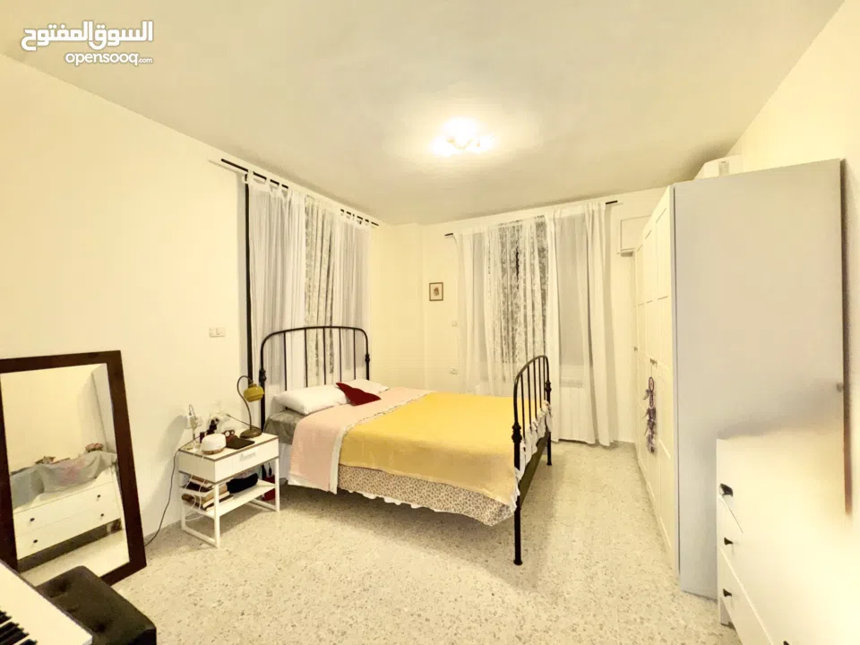 شقة للبيع في رام الله في الطيرة شارع القاهرة