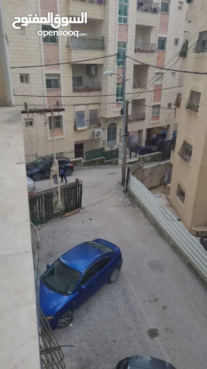 بيت واسع للإيجار في كفر عقب – القدس 3 غرف نوم ( قابل لتفاوض) لتواصل على الرقم الموجود بوصف الاعلان