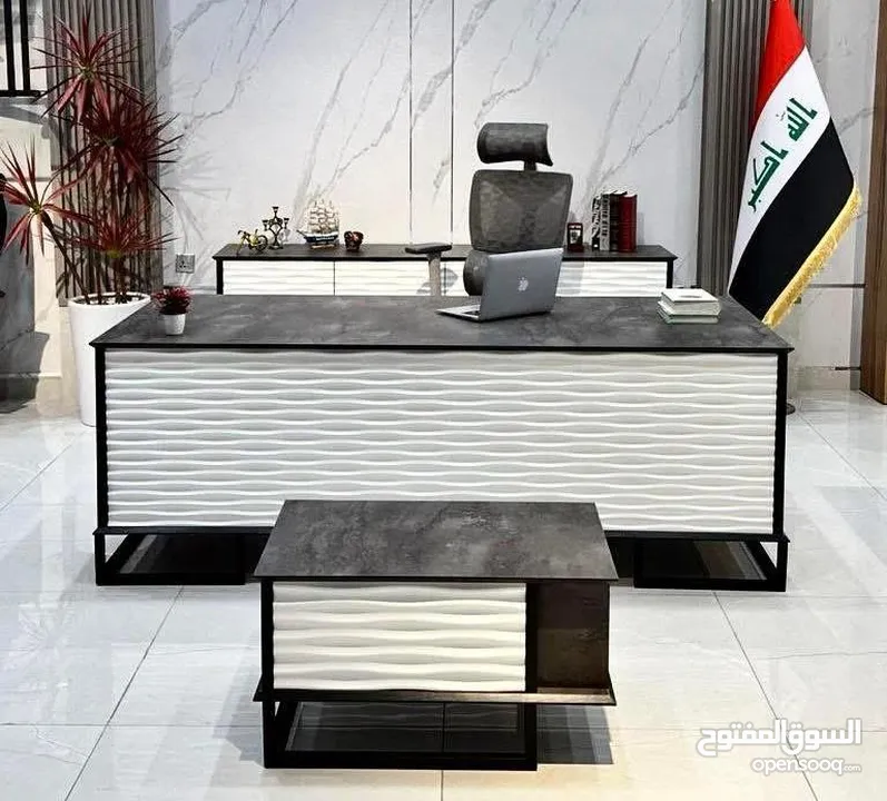 مكتب اداري مميز 140*70 تفصيل خشب لامينت مستورد مكفول بسعر المصنع موديلات فخمه مميزة بأقل الاسعار