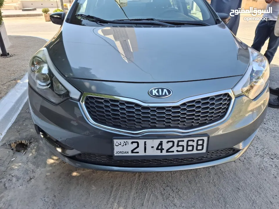 سيارة KIA Cerato 1.6L موديل 2016 وافد شركة ممتازة استعمال خفيف ستاندرد