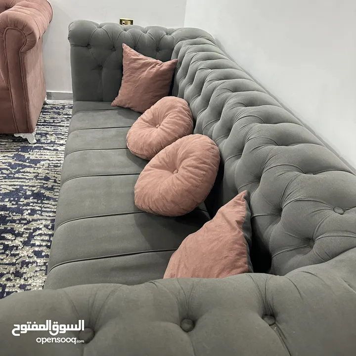 .........::طقم كنب تفصيل مخمل ثقيل 8 مقاعد خشب سويد بحالة ممتازة ........:.::::::::::