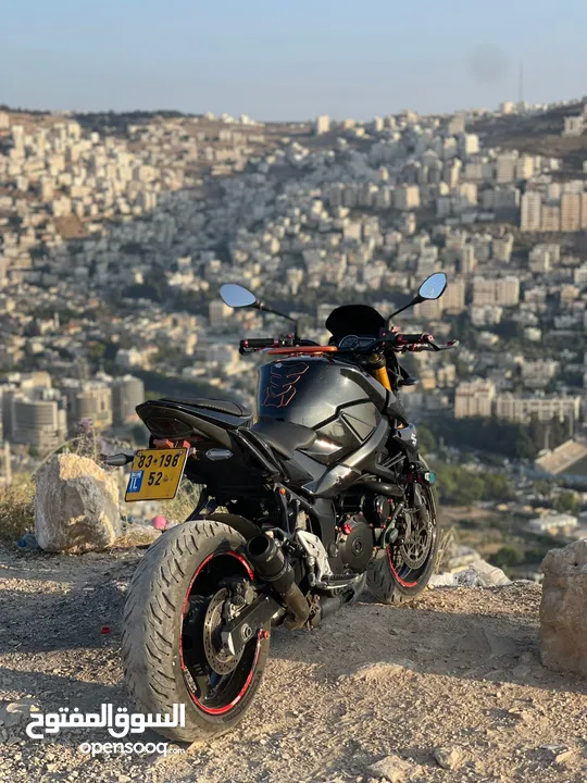 GSX750سوزوكي