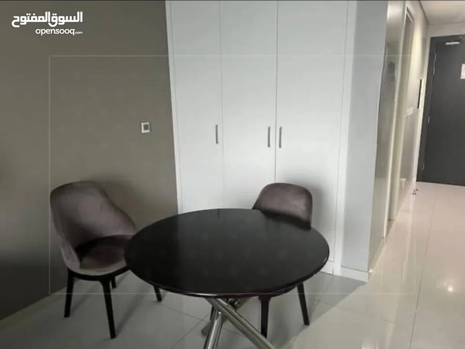 فقط 550 الف واستلم استديو احلامك جاهز للسكن بدون فوائد بدون بنوك مع الفرش بالكامل مجانا بادر بالحجز