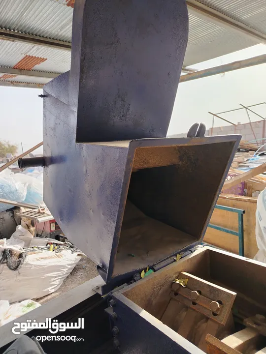 جاروشة بلاستيك 60 للبيع