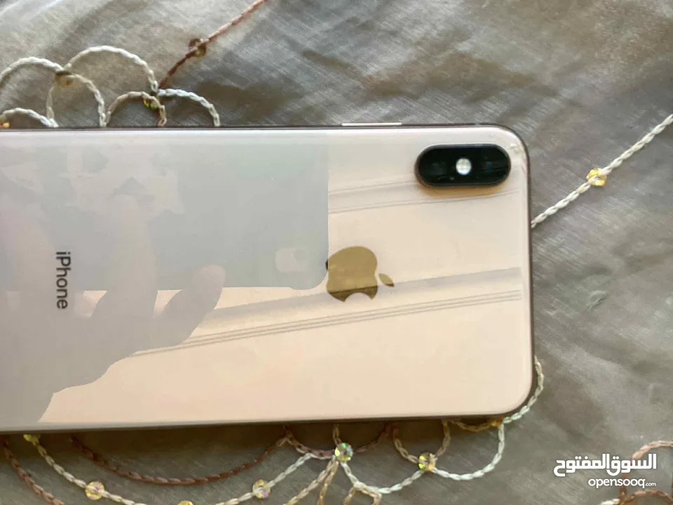 آيفون XS Max