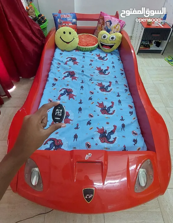 Fancy car bed for sale hardly used