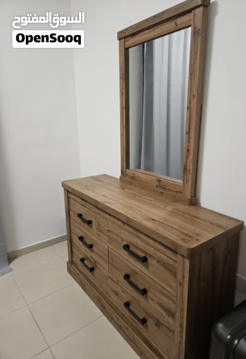 غرفة نوم كاملة - 4 قطع - هوم سنتر