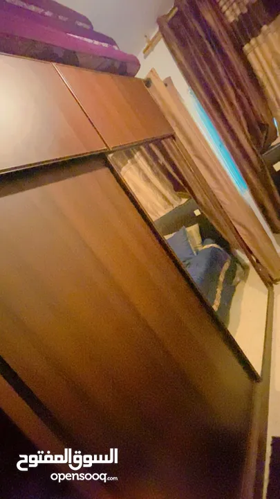 تواليت وخزانه