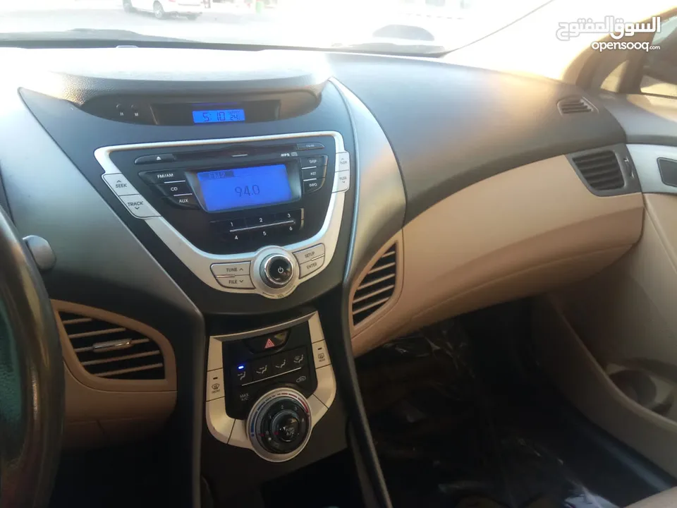 Elantra 2012 model