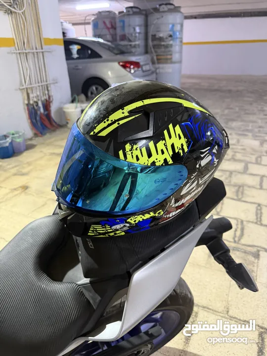 للبيع – دراجة نارية رياضية بحالة الوكالة  Yamaha R15M موديل 2023