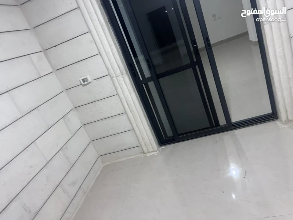 شقه للايجار السنوي فقط