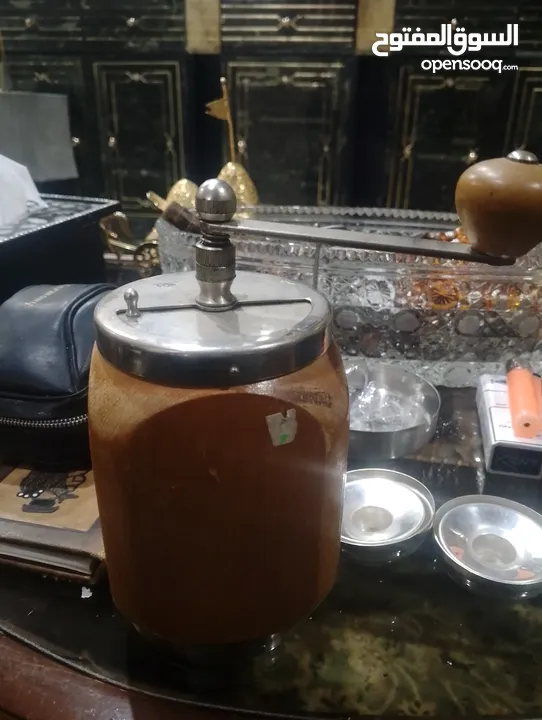للبيع مجموعة قديمه من التحف
