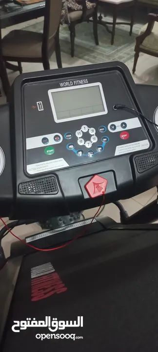 جهاز مشي كهربائي مع رجاج بقشاط امامي Treadmill نوع World Fitness