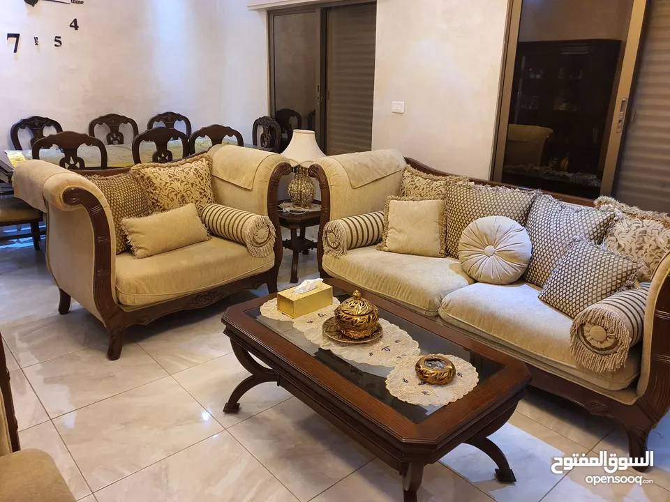 كنب  ضيوف فاخر ممتاز