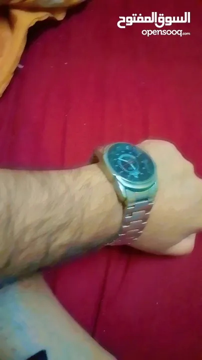 ساعة loorein premium