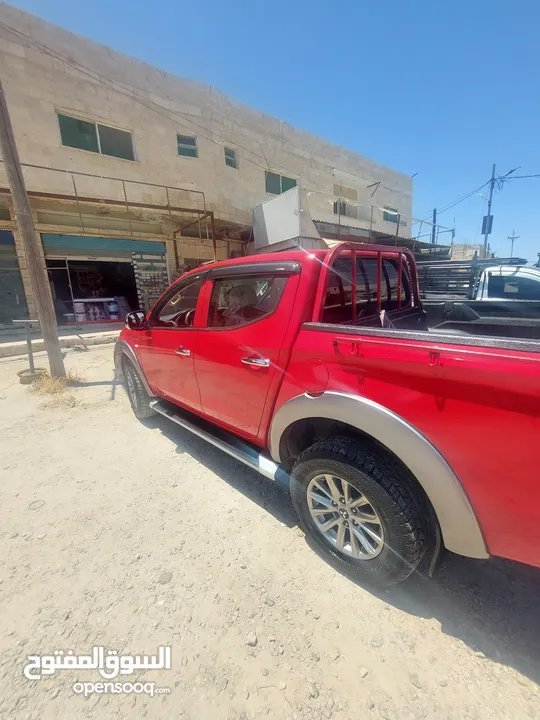 متسوبيشي L200    2016     للبيع    سياره ماشاء الله  بحال الوكاله    كلها جيد  دهان  جيد وكاوشوك