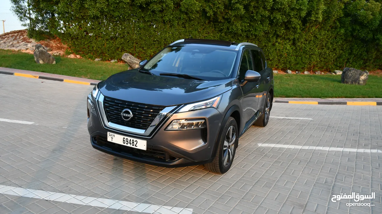 Available for Rent Nissan-Rogue-2022