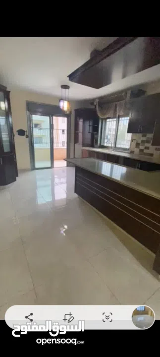 شقه للبع في منطقه بتونيا  مساحه بتونيا مساحه 180متر