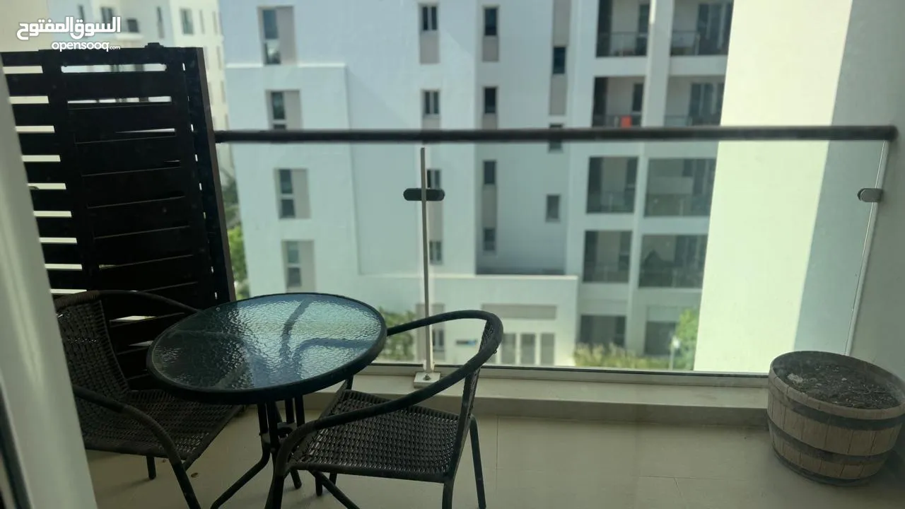 شقة في الموج مفروشة للايجار من المالك مباشرة دون عمولة  Furnished apartment in Al Mouj for rent dire