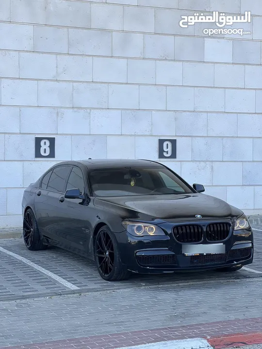 BMW750i long