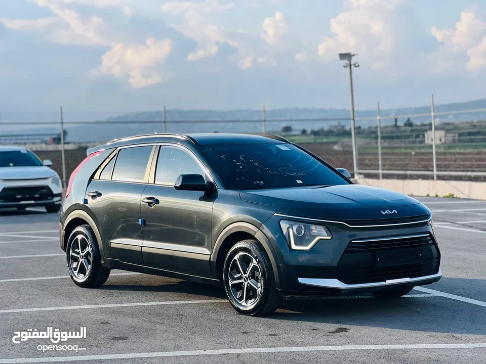كايا نيرو بدون فتحة هايبرد شكل جديد 2022