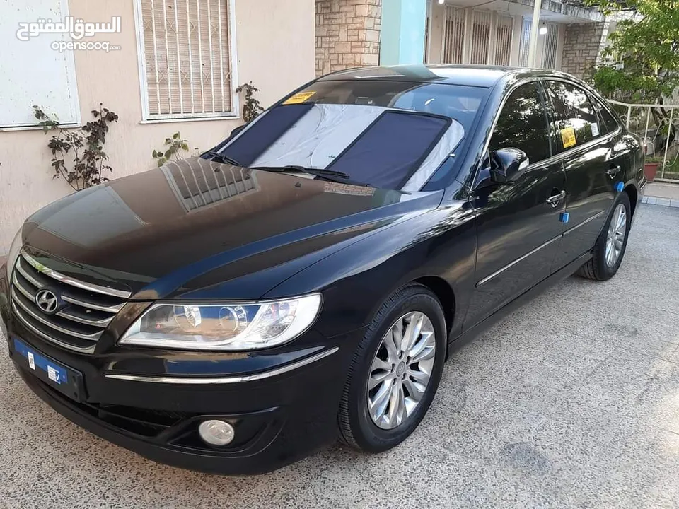 HYUNDAI_GRANDEUR_AZERA_2010