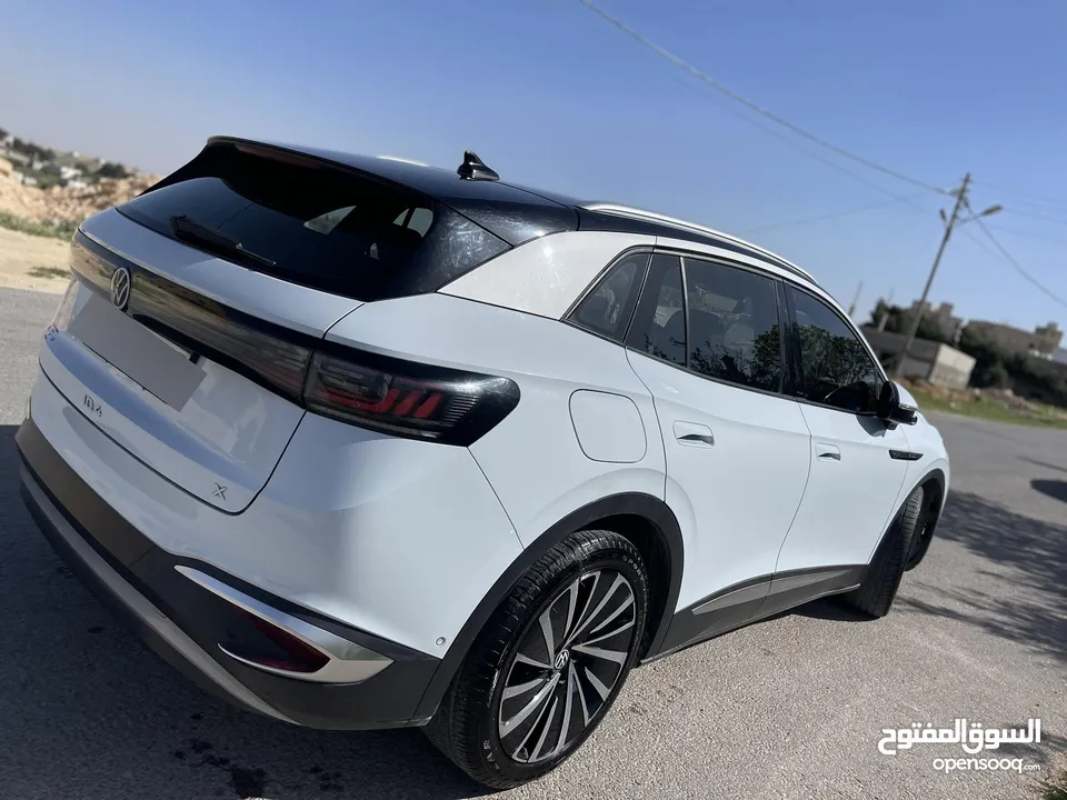 Id 4 pro 2022 للبيع بسبب السفر