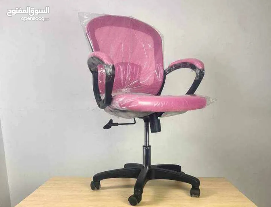 الجلسه الصح بدها كرسي طبي صح ومريح وبسعر خيالي وألوان مميزة جودة عالية وخصم للكميات