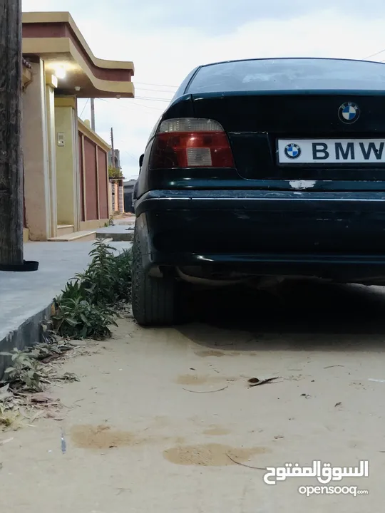 BMW E39 520i