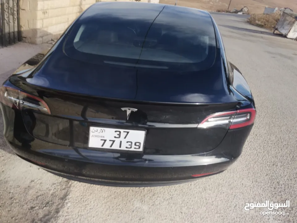 tesla model 3 / activation of super charger ,autopilot and autoparking done