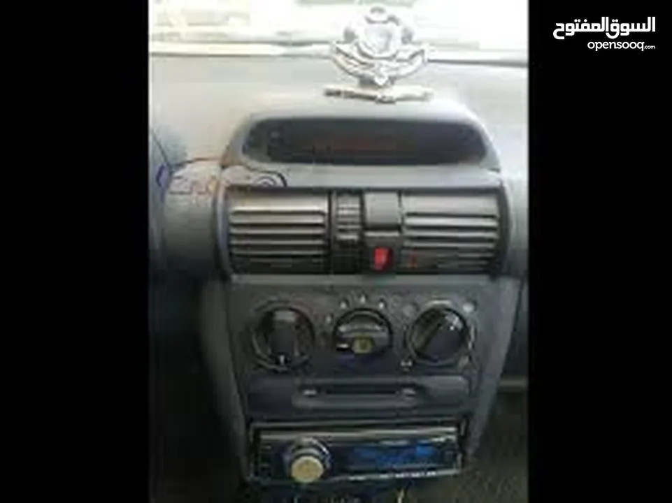 اوبل كورسا للبيع بسعر 1500بدها ترخيص