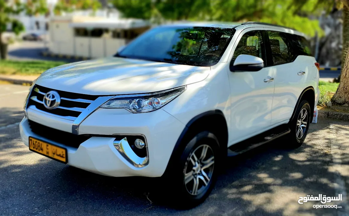 Mint Condition  GX.R V6 AAA Insured Toyota Fortuner