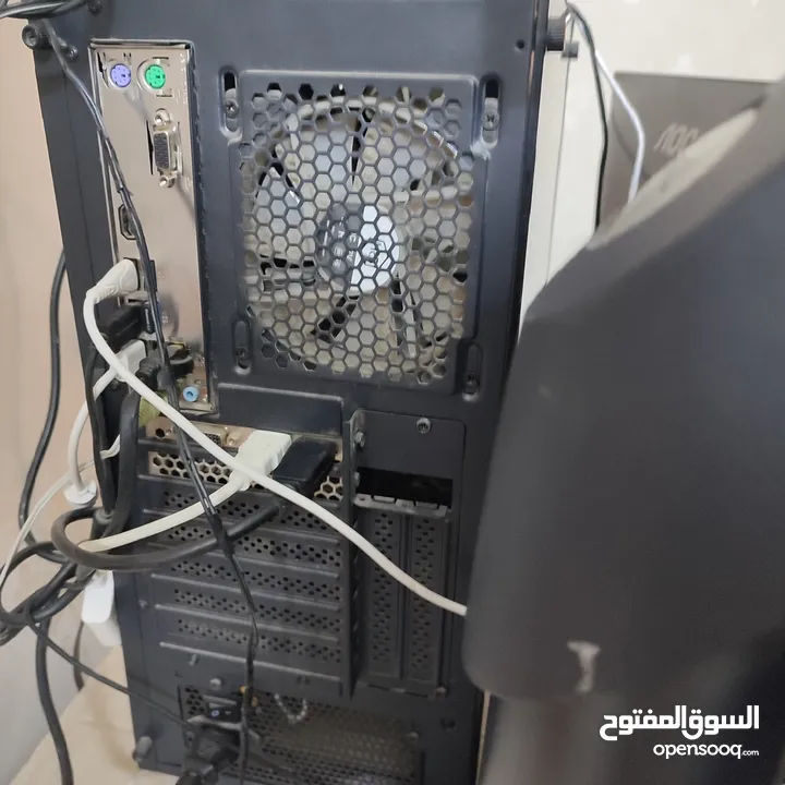 جهاز مع شاشة لداعي التطوير