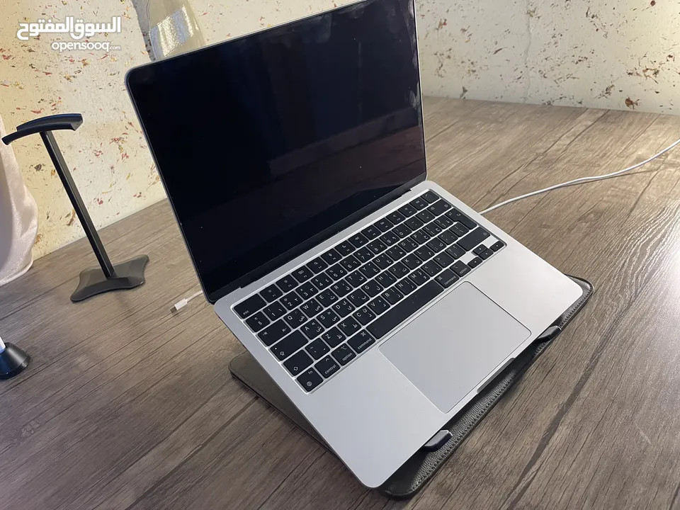 ماك بوك اير 2022 M2 512gb