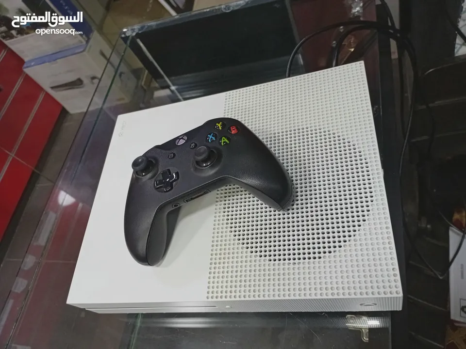 اكس بوكس ون إس  X BOX ONE S