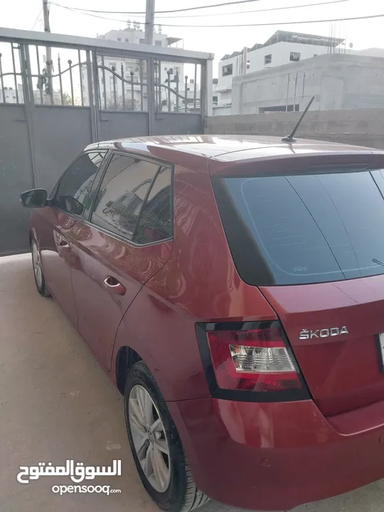 سكودا فابيا 2017 للبيع