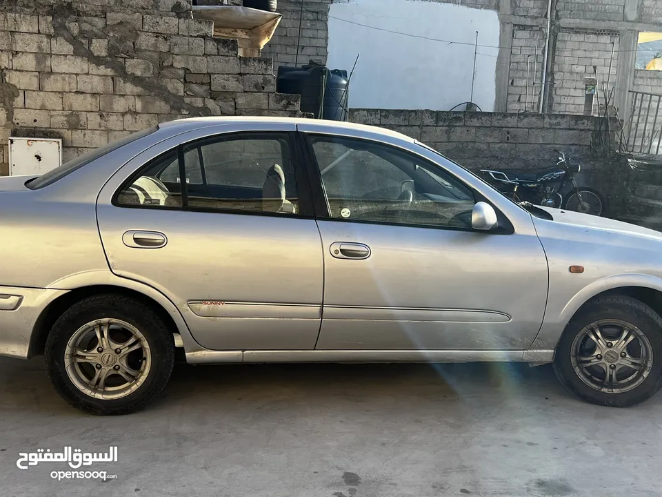 Nissan sunny 2003