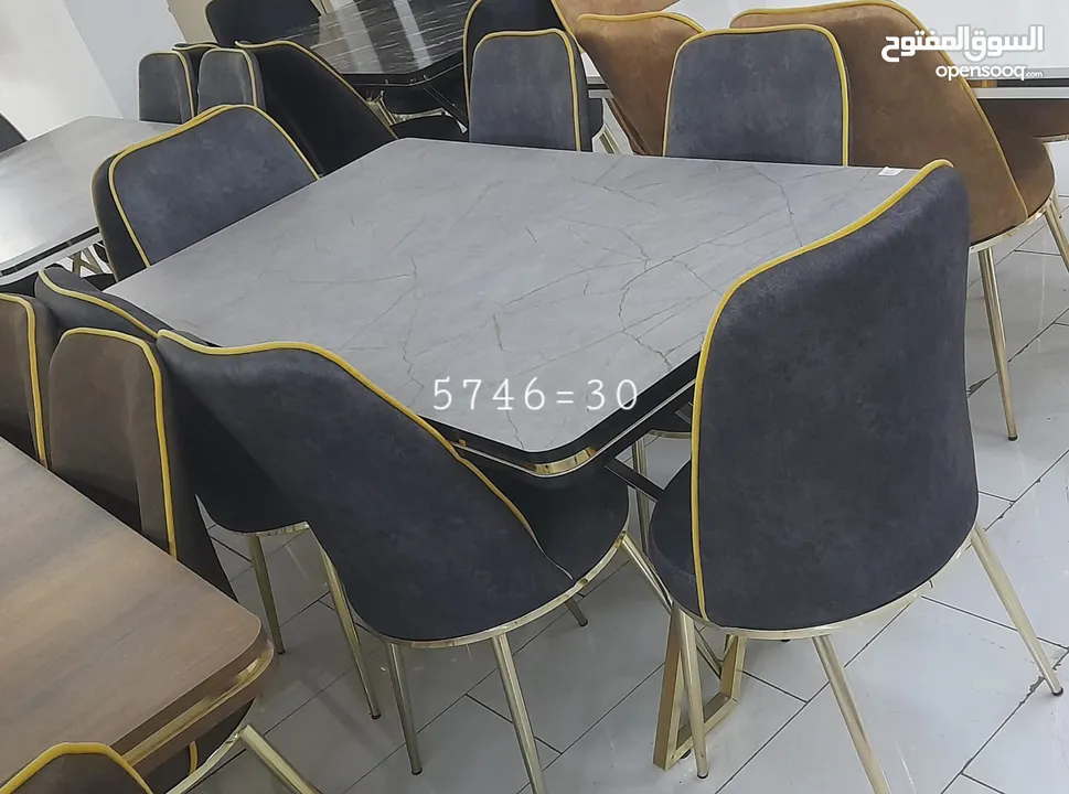 Brand New Dining Table Available good quality