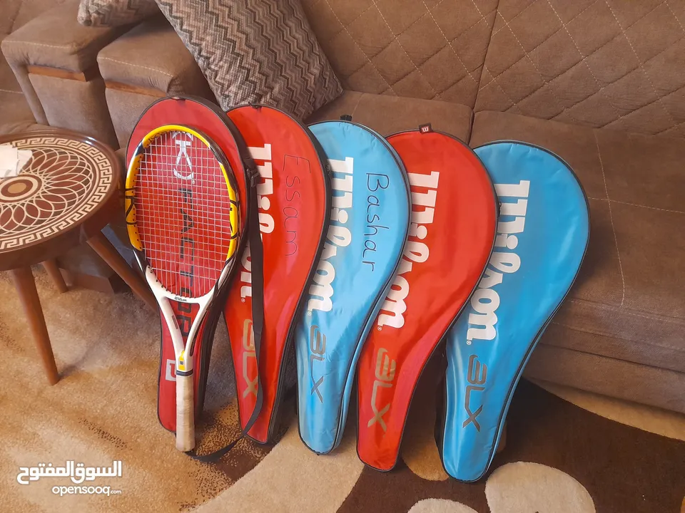 مضارب تنس ارضي جديده للبيع بحاله ممتازه جدا وماركات